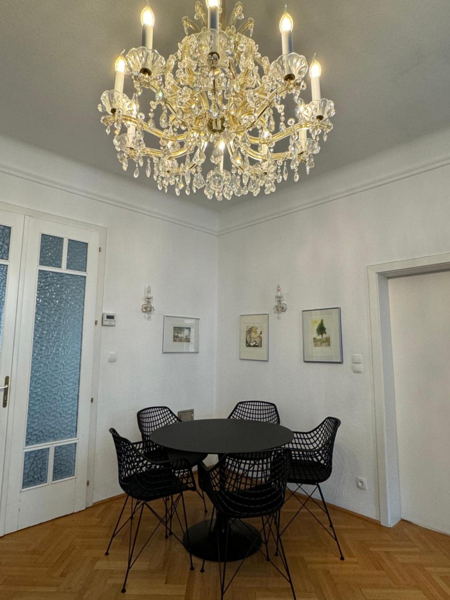 Апартаменты Atelier Lomani Вена Экстерьер фото