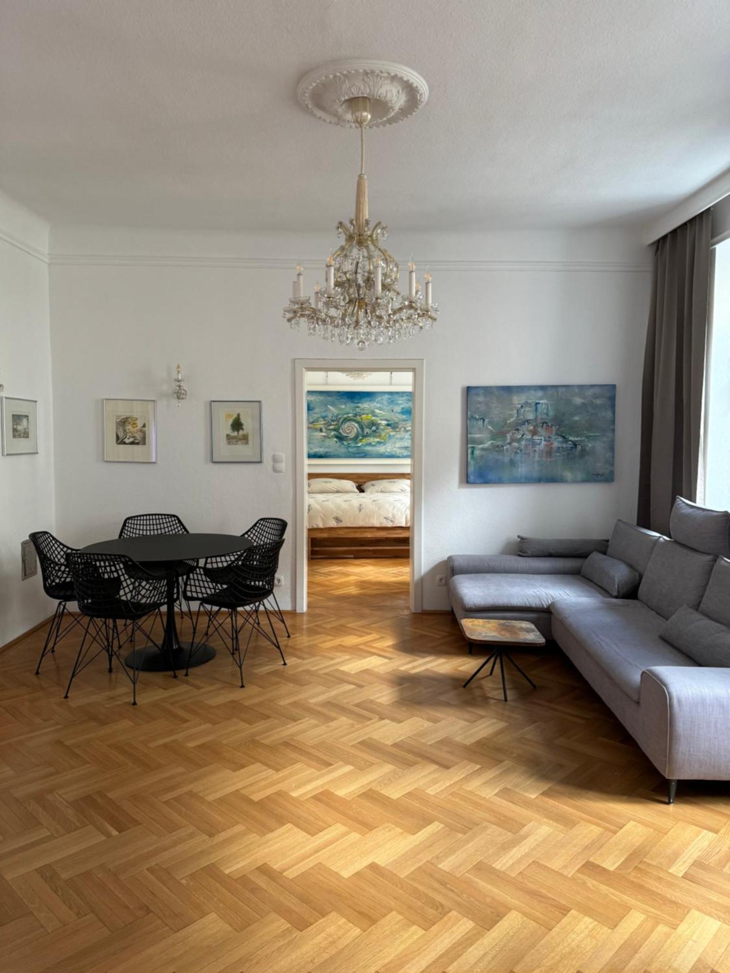 Апартаменты Atelier Lomani Вена Экстерьер фото